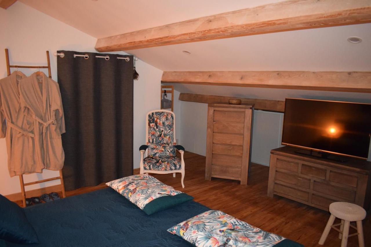 Domaine La Tuilerie Bed and Breakfast Guîtres Eksteriør billede